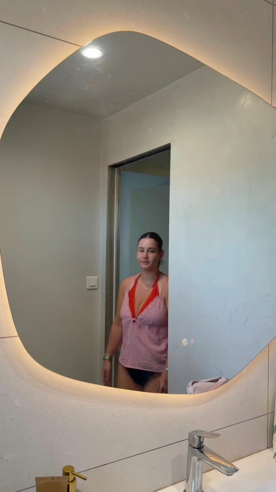 Vidéo UGC — get ready with me